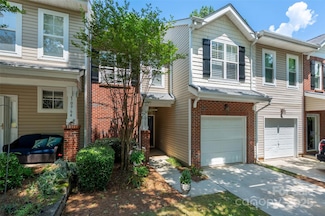 10960 Princeton Village Dr, Charlotte, NC 28277
