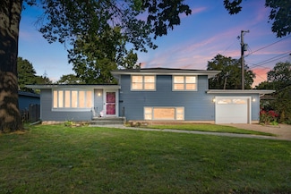 324 Alma Terrace, Cary, IL 60013