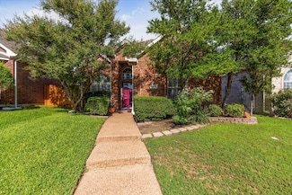 8013 Springmoss Dr, Plano, TX 75025