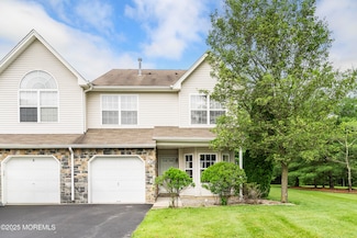 1 Maywood Run, Tinton Falls, NJ 07753