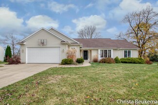 2104 Shiloh Hills Dr SE, Grand Rapids, MI 49546