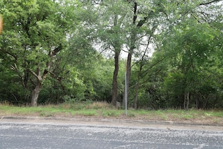 8908 Spring Lake Dr, Austin, TX 78750