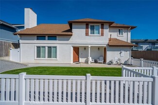 553 S 12th St, Grover Beach, CA 93433