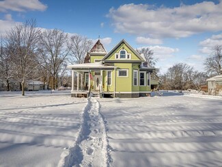 405 N Henrietta St, Okawville, IL 62271