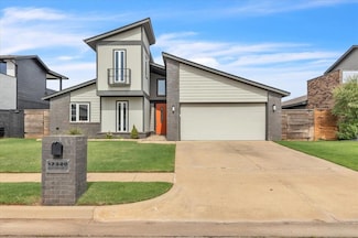 17320 Sparrowhawk Ln, Edmond, OK 73012