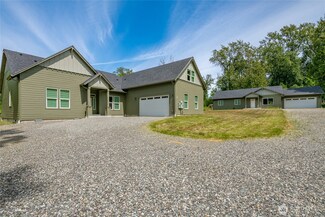 8300 Semiahmoo Dr, Blaine, WA 98230