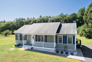 140 Dodge Rd, Wells, ME 04090