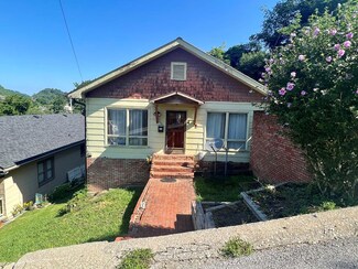 384 Poplar St, Hazard, KY 41701