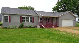 312 High St, Kings, IL 61068