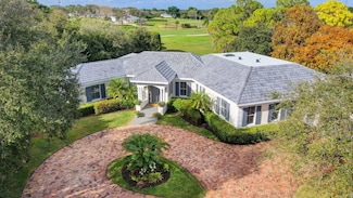 8 Sandpiper Dr, Boynton Beach, FL 33436