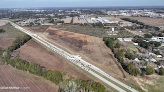 500 Blk Hardware Rd, Broussard, LA 70518