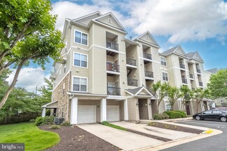 5115 Travis Edward Way, Centreville, VA 20120