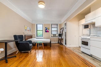35-45 81st St Unit A3, Jackson Heights, NY 11372