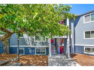 47 Eagle Crest Dr Unit 48C, Lake Oswego, OR 97035