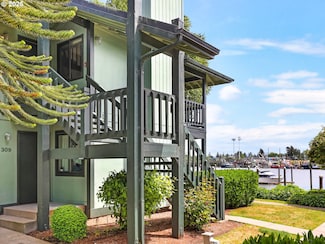 313 NE Skipanon Dr Unit 313, Warrenton, OR 97146