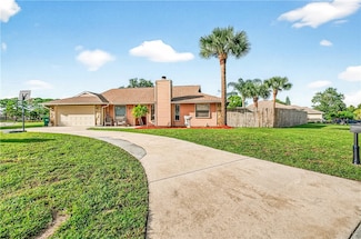 128 La Playa Ln, Sebastian, FL 32958