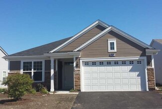 4024 Chesapeake Ln, Naperville, IL 60564