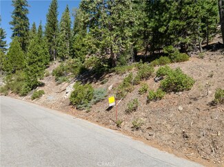 7474 Henness Ridge Rd, Yosemite West, CA 95389