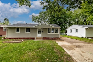 8201 32nd Place N, Minneapolis, MN 55427