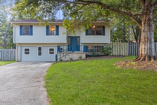 11095 W Dogwood Dr, Gulfport, MS 39503