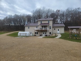 S6720 Eli Valley Rd, Loganville, WI 53943