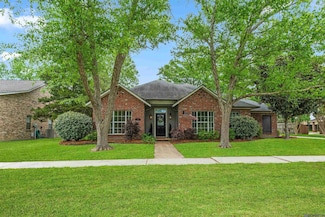 3756 Cedar St, Zachary, LA 70791