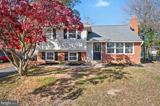 601 Bickmore Dr, Wallingford, PA 19086