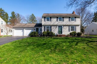 88 Hunters Ln, Rochester, NY 14618