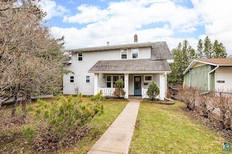 130 W Faribault St, Duluth, MN 55803
