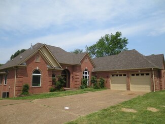4747 Shadowlawn Rd, Bartlett, TN 38002