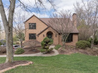1214 Wakefield Rd, Jefferson Hills, PA 15025