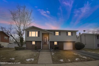 42 Plymouth Ave, Wilkes Barre, PA 18702