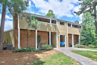 3331 Mill Run Unit 129, Raleigh, NC 27612