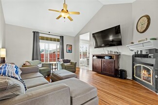701 Grant Ave, Prairie Grove, AR 72753