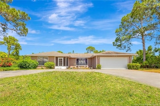 102 SE Crosspoint Dr, Port Saint Lucie, FL 34983