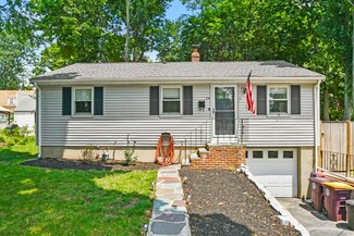 29 Prince St, East Weymouth, MA 02189