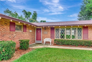 1004 Iona St, Fairmont, NC 28340