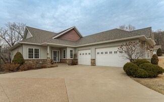 1586 Salem Ct SW, Rochester, MN 55902