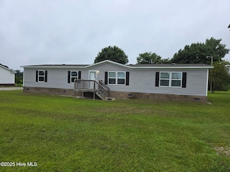 144 Beston Dr, La Grange, NC 28551