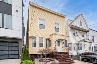 103 Beach St, Jersey City, NJ 07307
