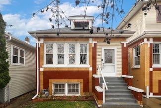 921 Ferdinand Ave, Forest Park, IL 60130
