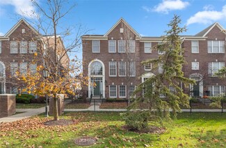8633 N Meridian St, Indianapolis, IN 46260
