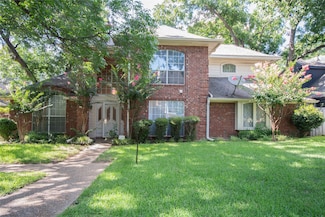 1412 Hyde Park Ln, Arlington, TX 76015