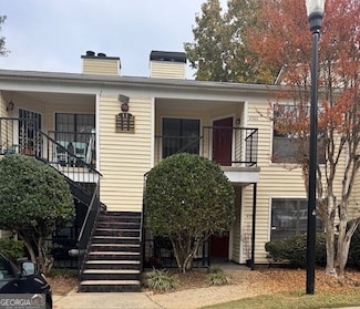 4362 Thunder Fork Dr, Stone Mountain, GA 30083