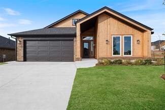 3733 NW 176th St, Edmond, OK 73012