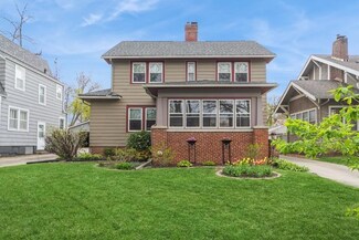 1416 44th St, Des Moines, IA 50311