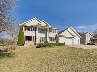 814 3rd Ave SW, Saint Joseph, MN 56374