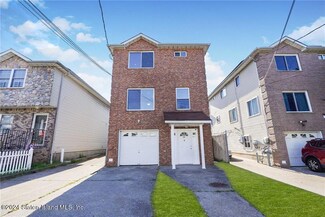 32 Union Ave, Staten Island, NY 10303