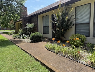 118 Castlewood Ln, Lebanon, TN 37087