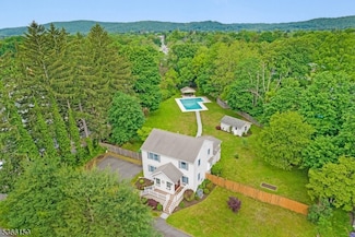 52 East Ave, Hackettstown, NJ 07840